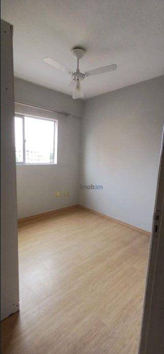 Apartamento à venda com 3 quartos, 75m² - Foto 20