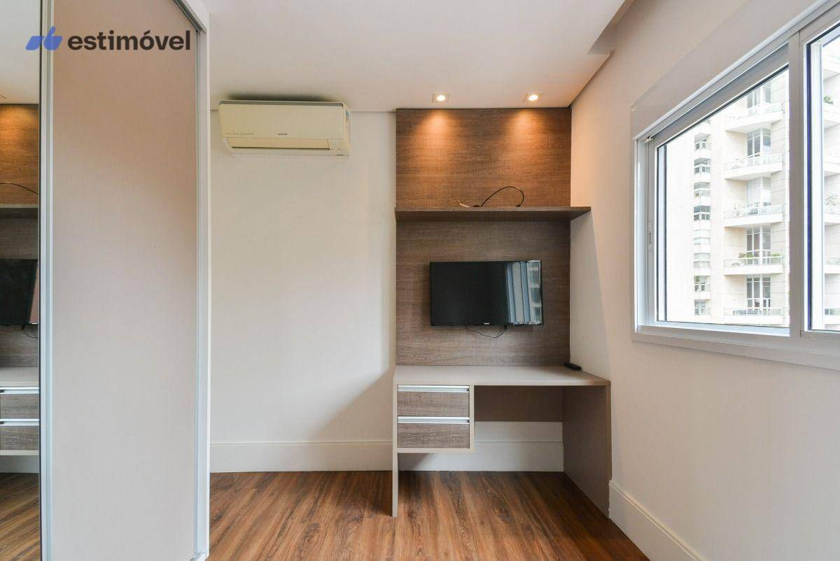 Apartamento à venda com 3 quartos, 157m² - Foto 32