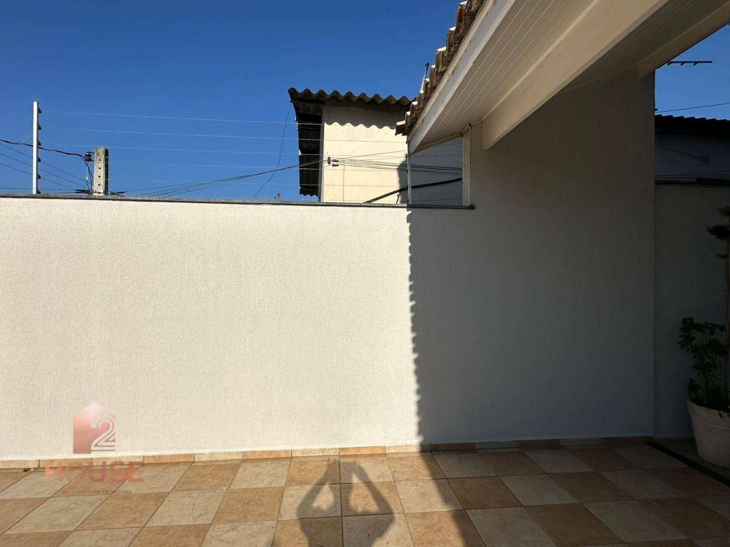 Casa para alugar com 2 quartos, 250m² - Foto 34