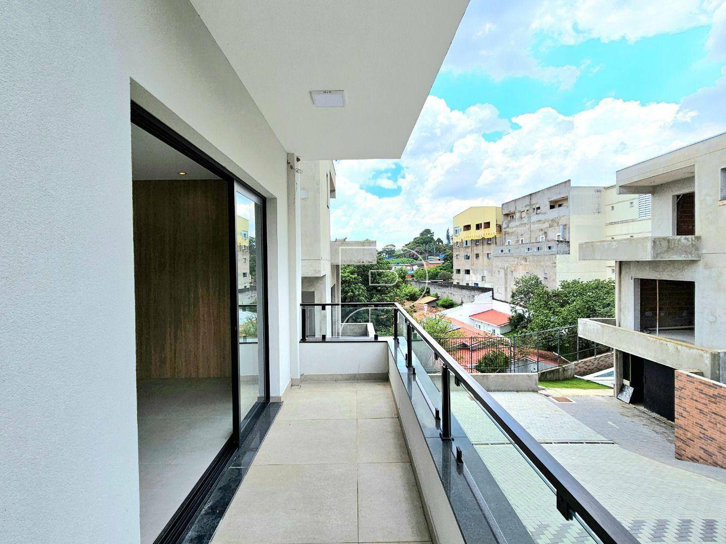 Casa de Condomínio à venda com 3 quartos, 326m² - Foto 5