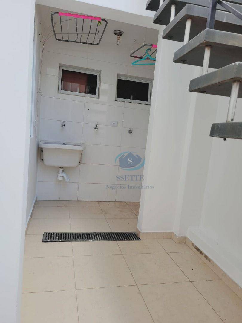 Sobrado para alugar com 3 quartos, 240m² - Foto 25