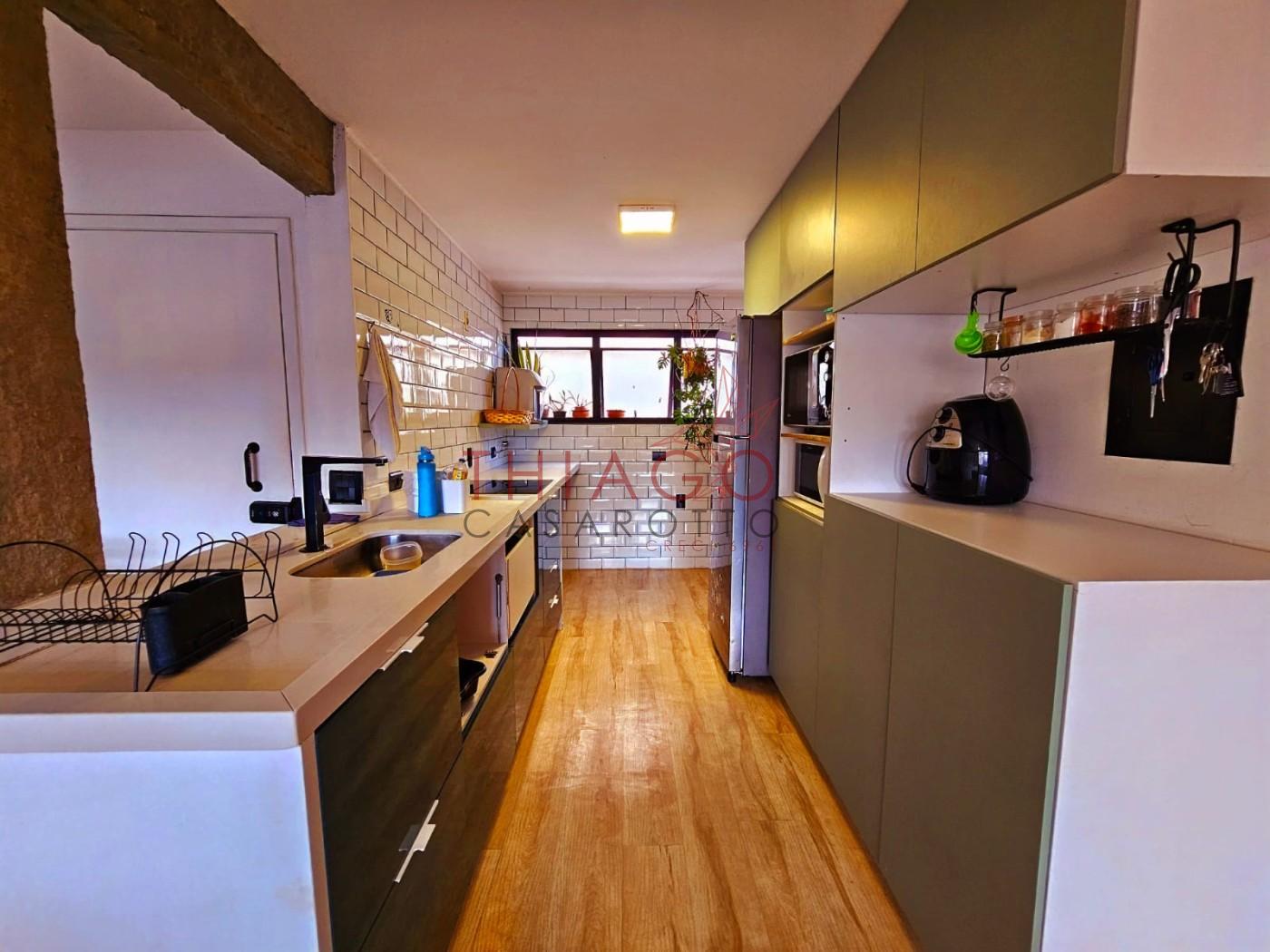 Apartamento à venda com 2 quartos, 80m² - Foto 3