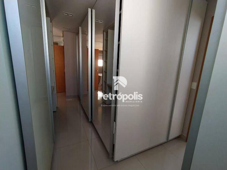 Apartamento à venda com 3 quartos, 166m² - Foto 12