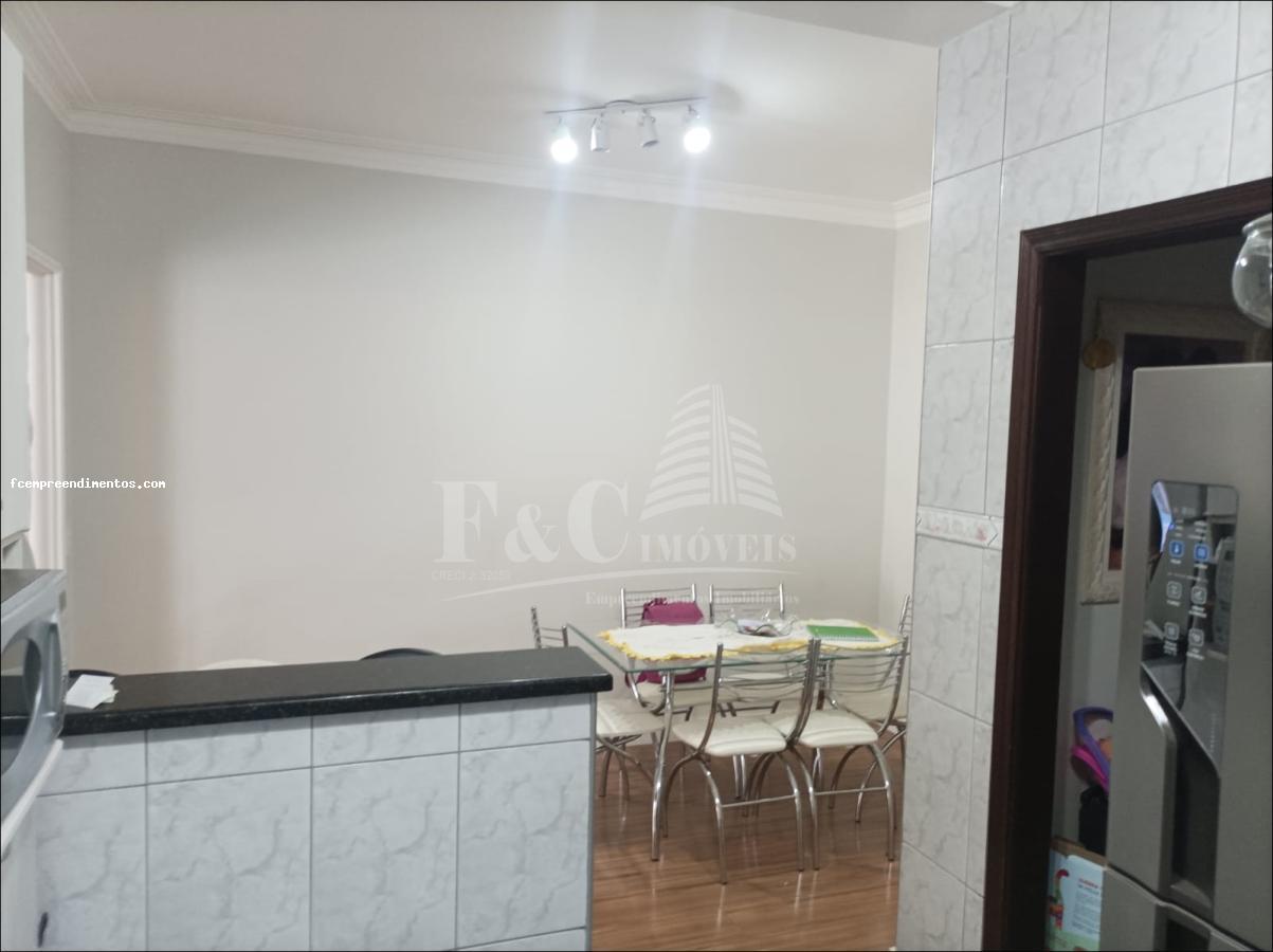 Casa à venda com 2 quartos, 140m² - Foto 15