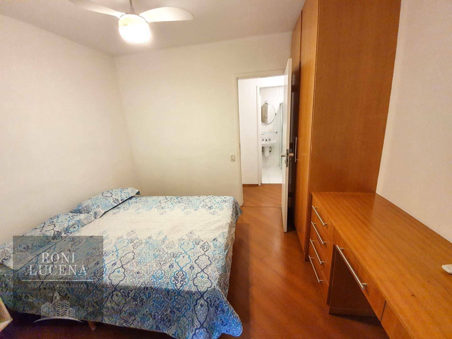 Apartamento para alugar com 2 quartos, 65m² - Foto 10