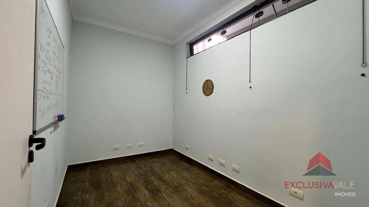 Casa para alugar com 3 quartos, 380m² - Foto 23