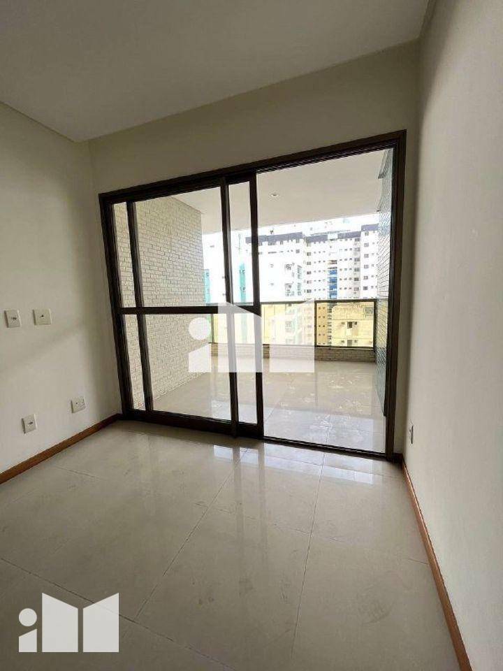 Apartamento à venda com 3 quartos, 110m² - Foto 5