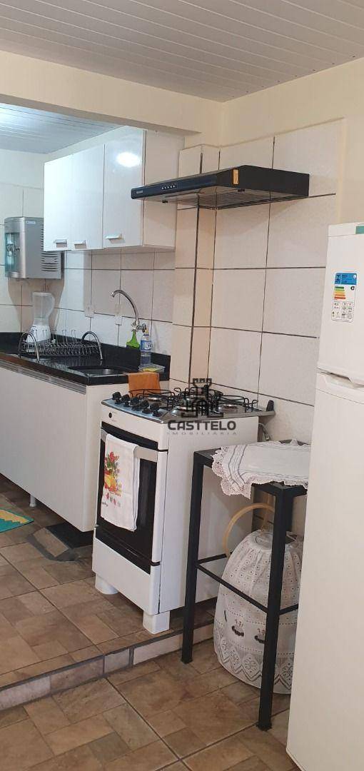 Casa à venda com 11 quartos, 140m² - Foto 12