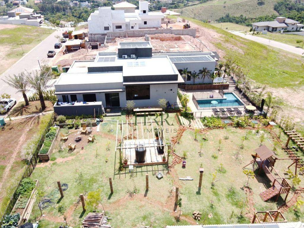 Casa de Condomínio à venda com 3 quartos, 360m² - Foto 6