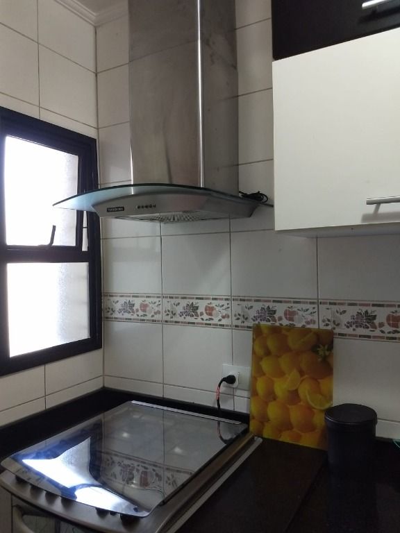 Apartamento à venda com 3 quartos, 75m² - Foto 18