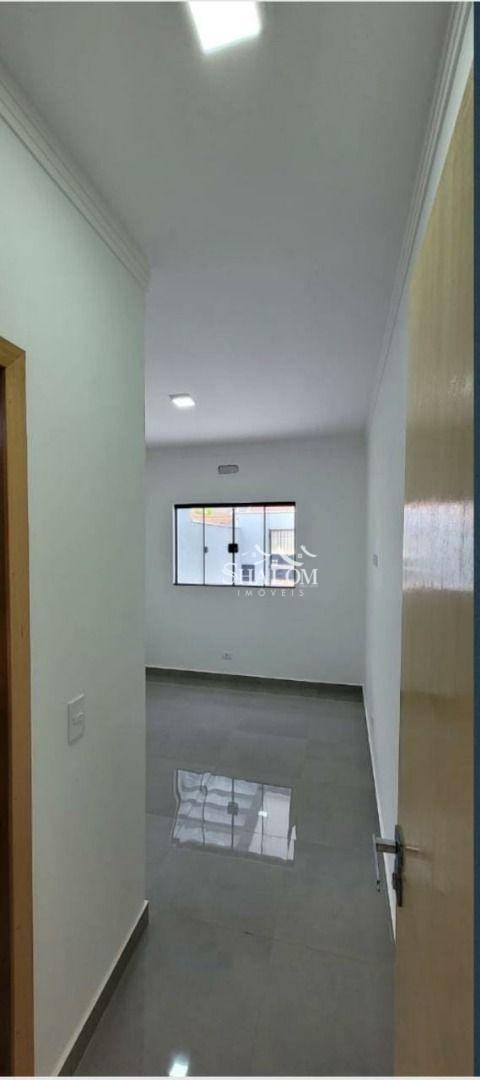 Casa à venda com 3 quartos, 100m² - Foto 17