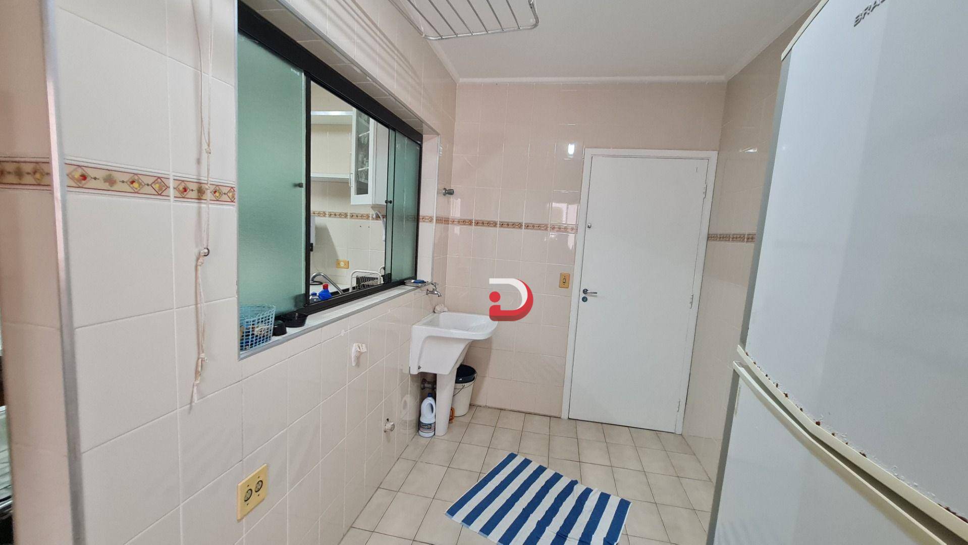 Apartamento para alugar com 3 quartos, 150m² - Foto 25