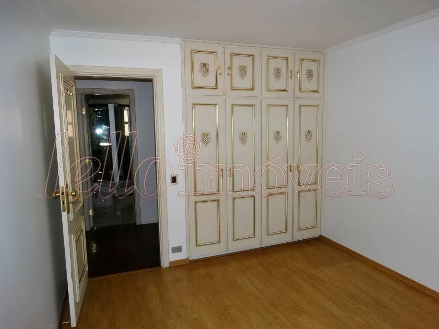 Apartamento para alugar com 3 quartos, 120m² - Foto 5