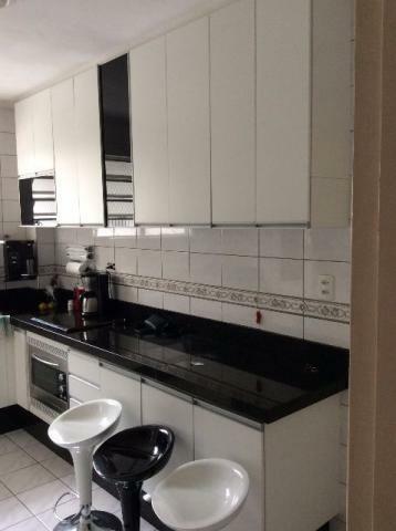 Apartamento à venda com 2 quartos, 85m² - Foto 18