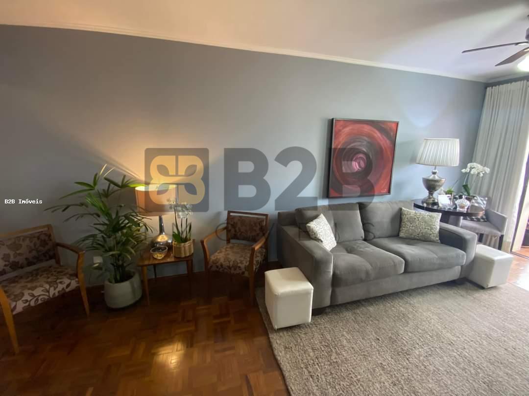 Apartamento à venda com 3 quartos, 128m² - Foto 4