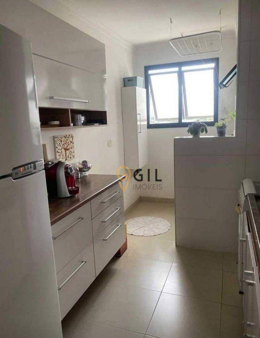 Apartamento à venda com 2 quartos, 76m² - Foto 11