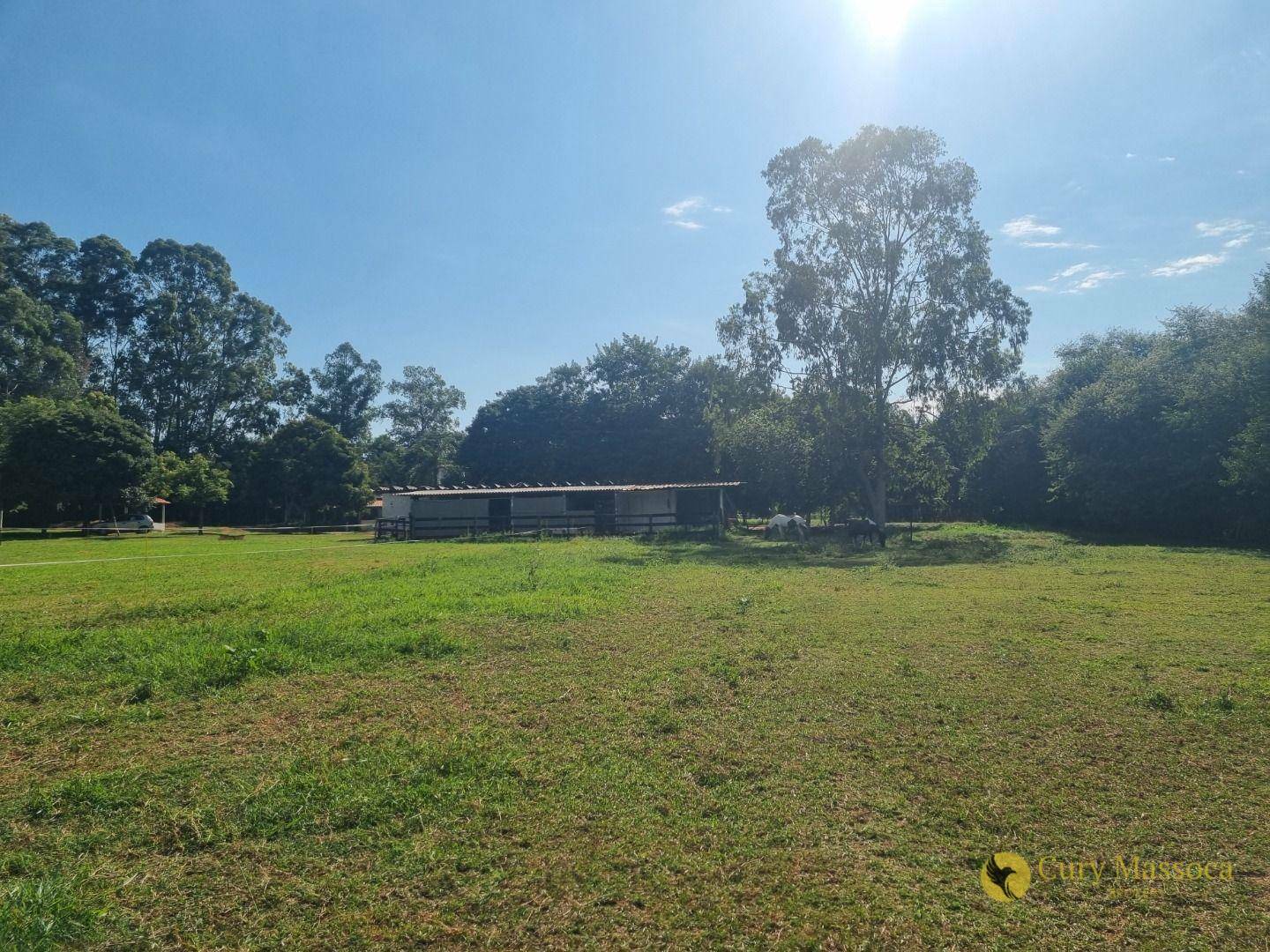 Chácara à venda com 2 quartos, 180m² - Foto 10