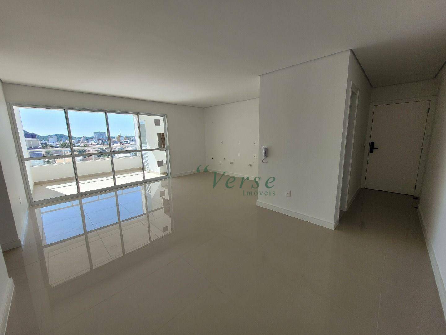 Apartamento à venda com 2 quartos, 86m² - Foto 1