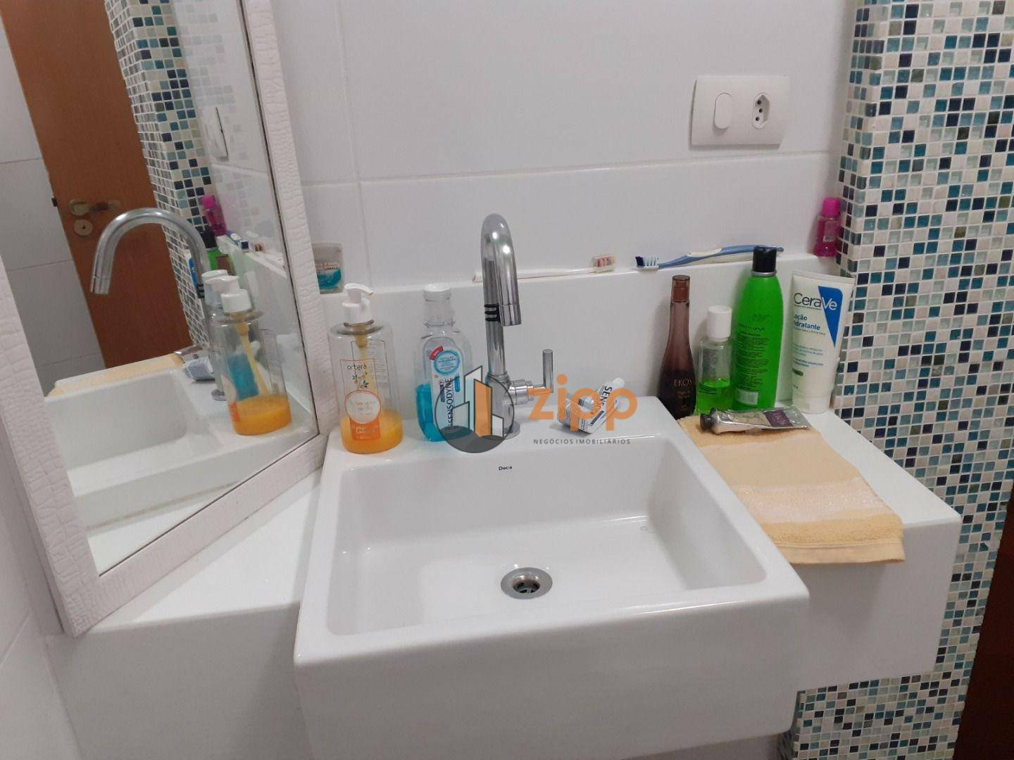 Apartamento à venda com 1 quarto, 49m² - Foto 17