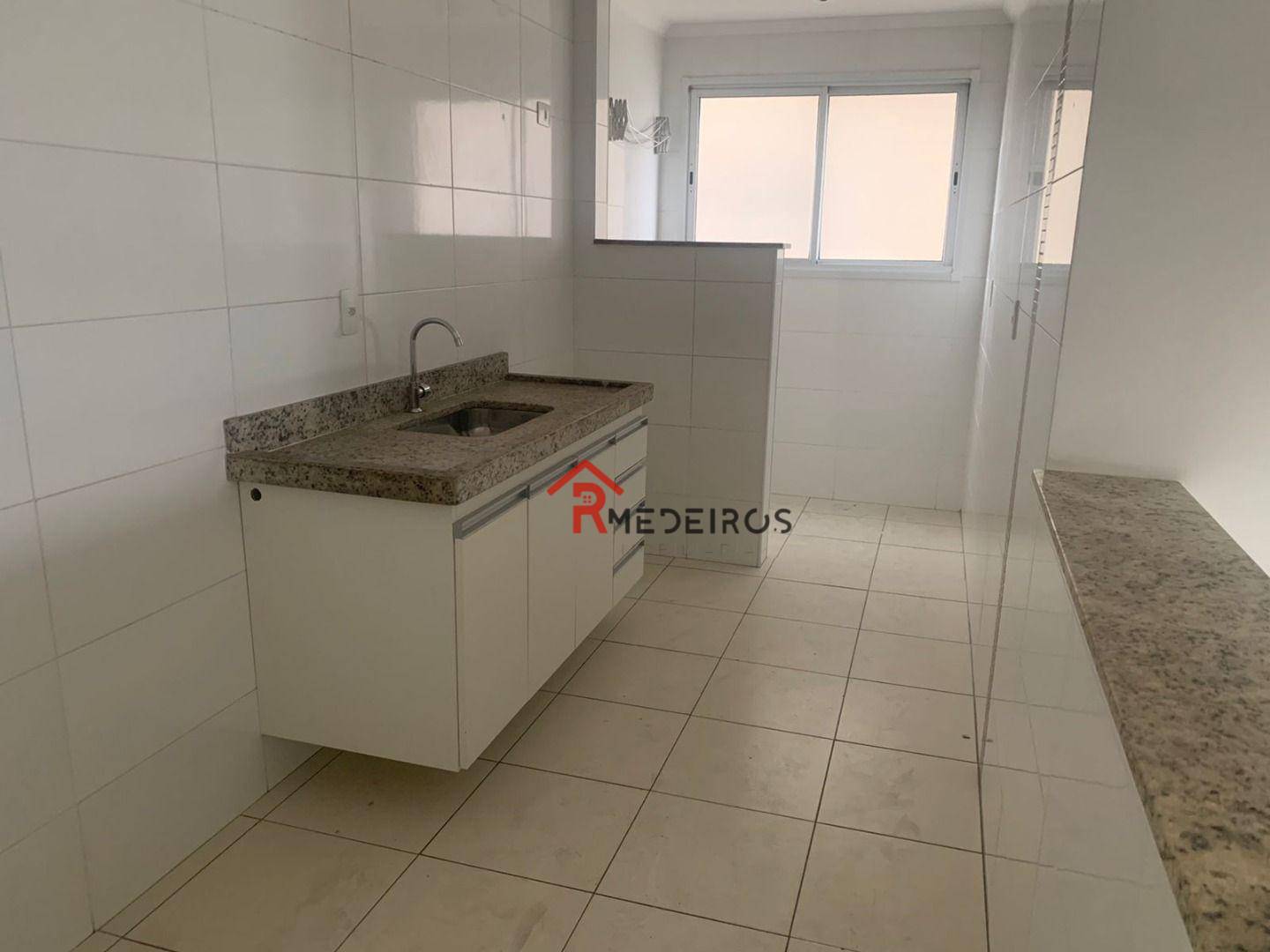 Apartamento à venda com 2 quartos, 80m² - Foto 9