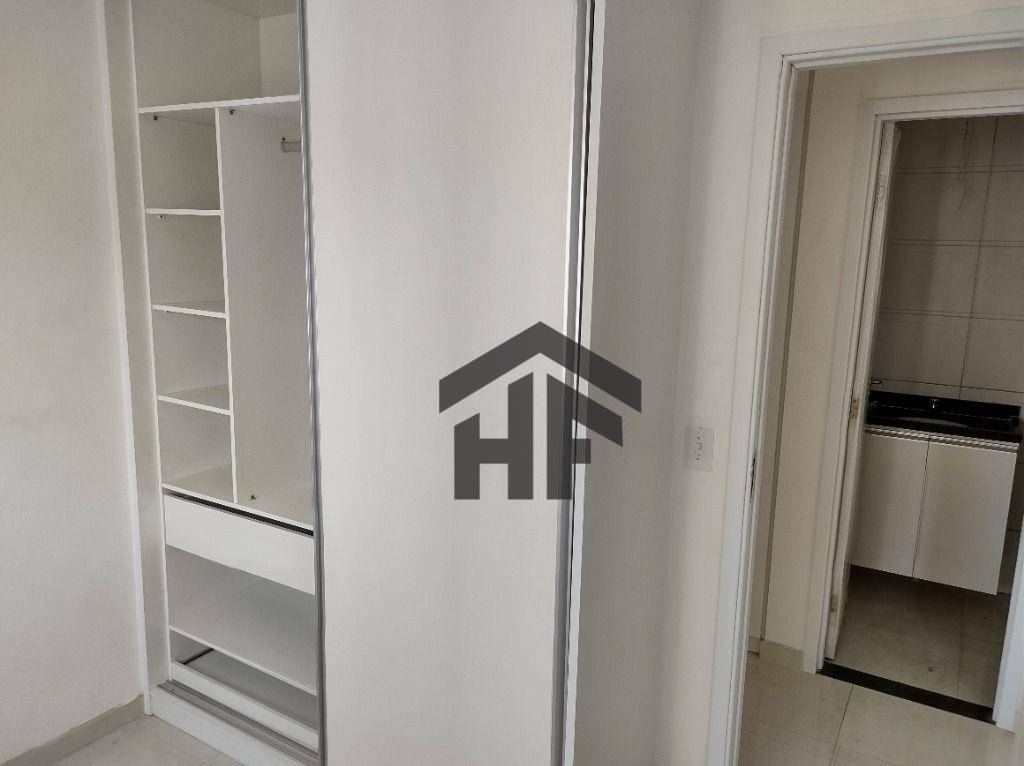 Apartamento à venda com 2 quartos, 55m² - Foto 8