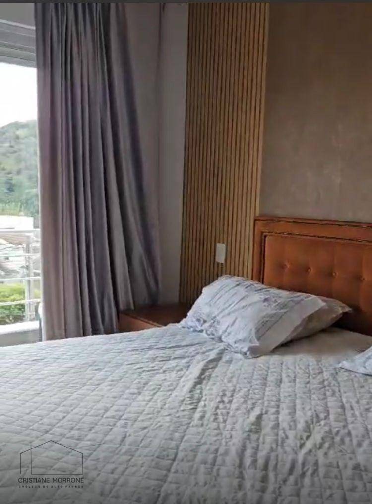 Casa de Condomínio à venda com 4 quartos, 389m² - Foto 12