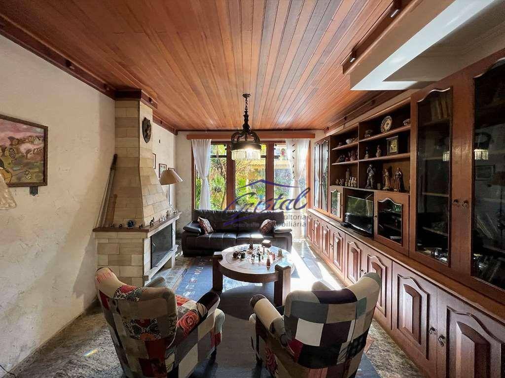 Casa de Condomínio à venda com 4 quartos, 490m² - Foto 8