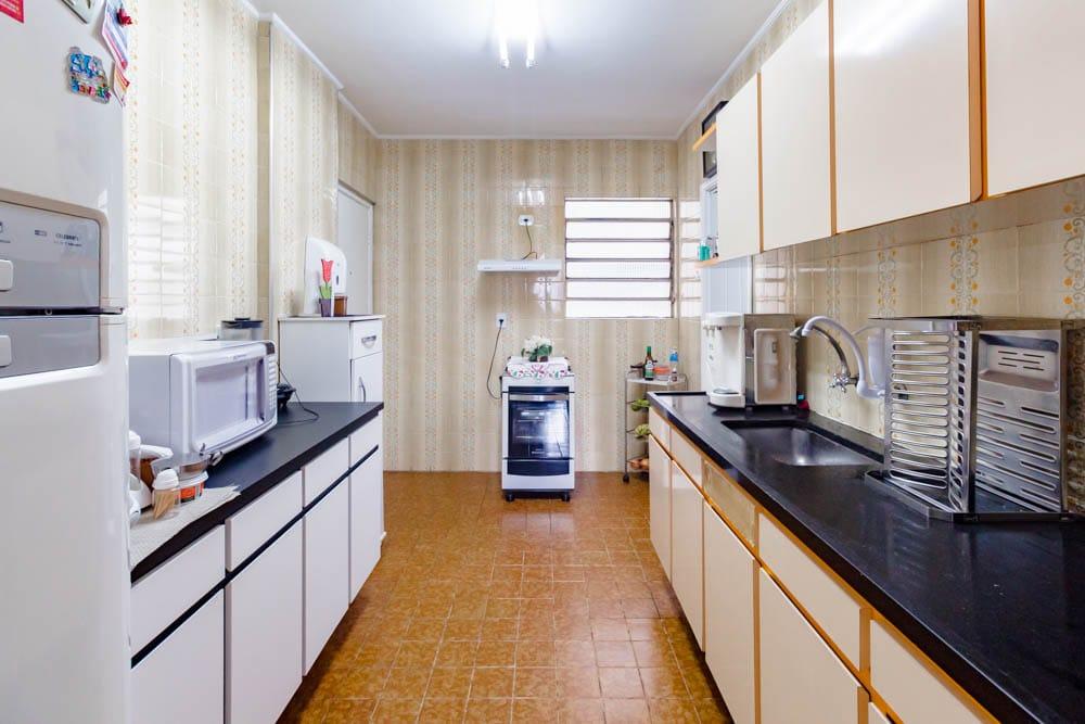 Apartamento à venda com 3 quartos, 110m² - Foto 1