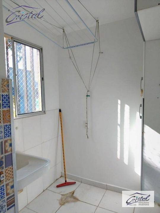 Apartamento à venda com 2 quartos, 60m² - Foto 10