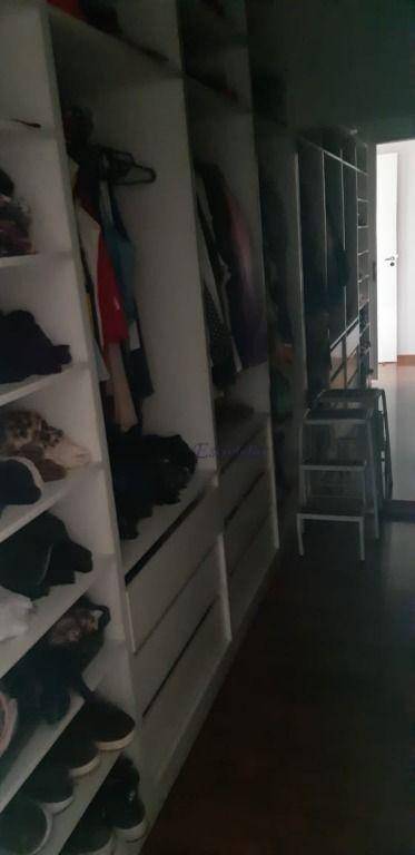 Sobrado à venda com 4 quartos, 220m² - Foto 7