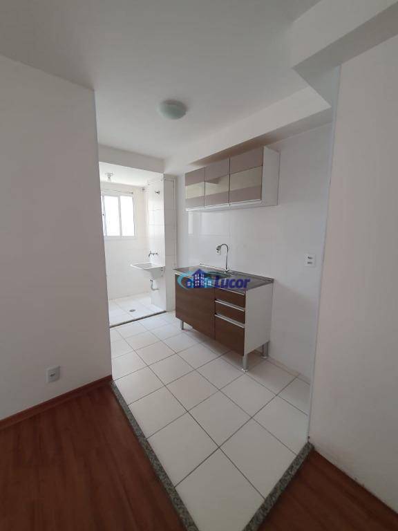 Apartamento à venda com 2 quartos, 42m² - Foto 17