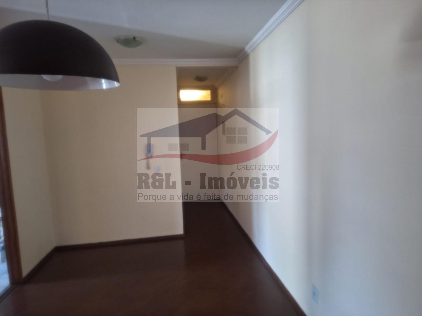 Apartamento à venda com 2 quartos, 63m² - Foto 19