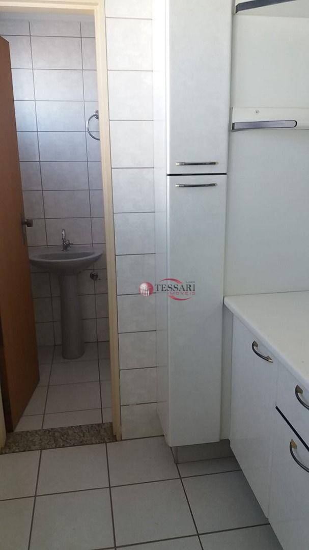 Apartamento para alugar com 3 quartos, 95m² - Foto 10