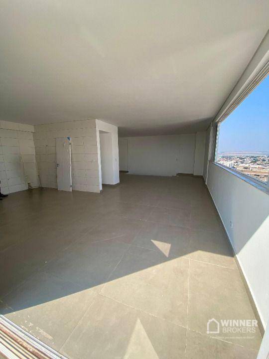 Apartamento à venda com 3 quartos, 192m² - Foto 5