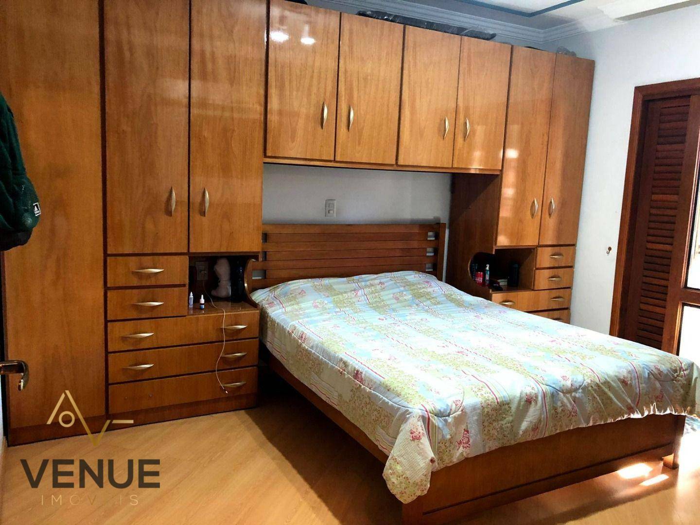 Sobrado, 4 quartos, 324 m² - Foto 33