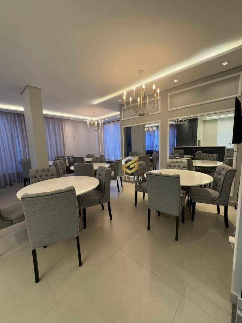 Apartamento à venda com 2 quartos, 75m² - Foto 11