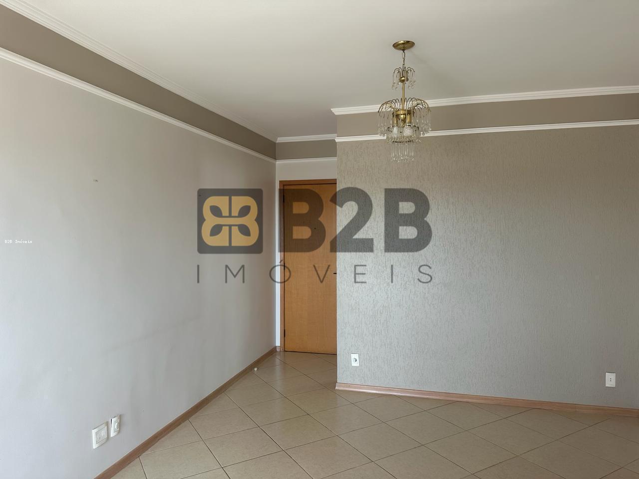 Apartamento à venda com 3 quartos, 81m² - Foto 2