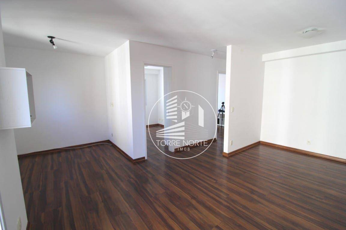 Apartamento à venda com 2 quartos, 63m² - Foto 15