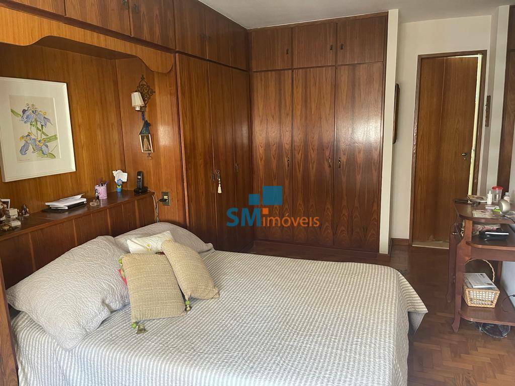 Apartamento à venda com 4 quartos, 200m² - Foto 19