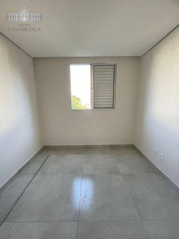 Apartamento à venda com 2 quartos, 44m² - Foto 5