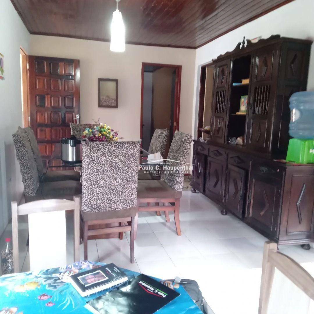 Casa à venda com 4 quartos, 220m² - Foto 6