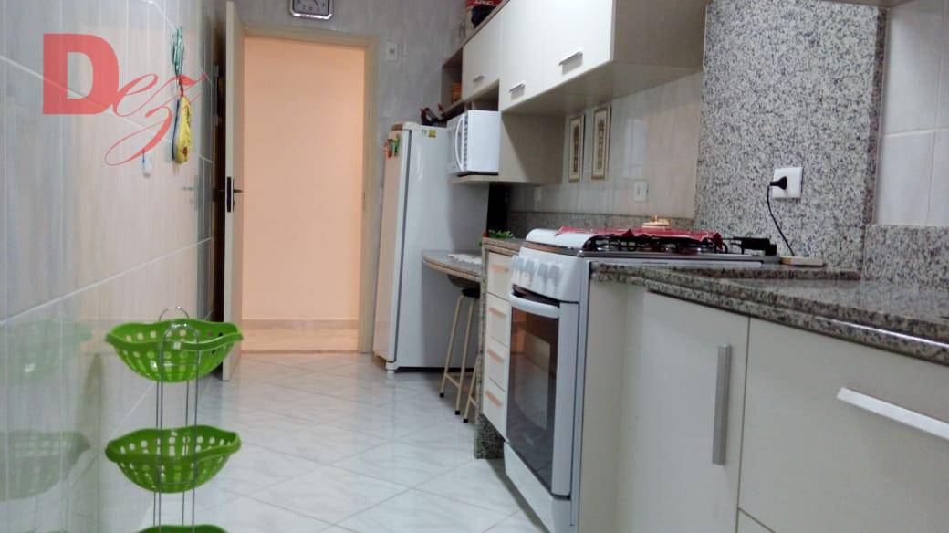 Apartamento à venda com 3 quartos, 103m² - Foto 18