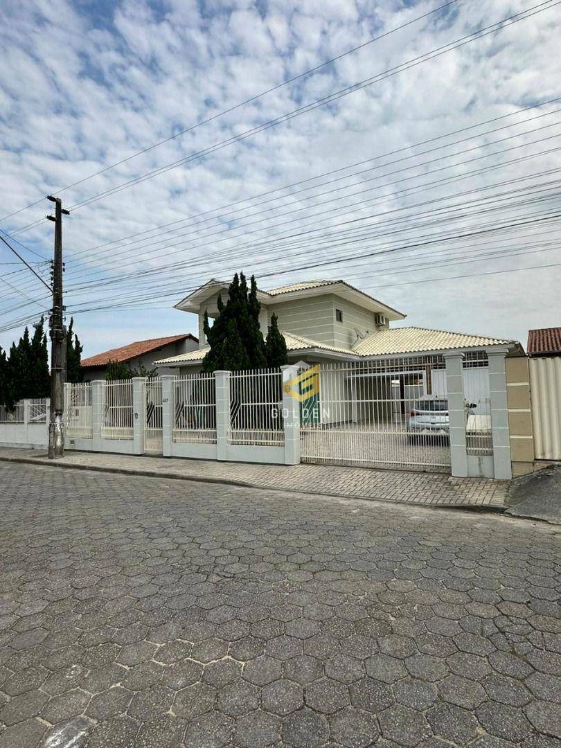 Sobrado à venda com 3 quartos, 205m² - Foto 16