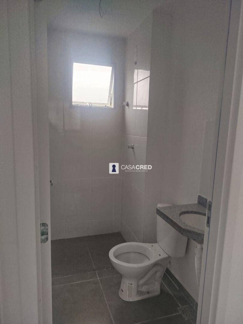 Apartamento para alugar com 2 quartos, 45m² - Foto 6