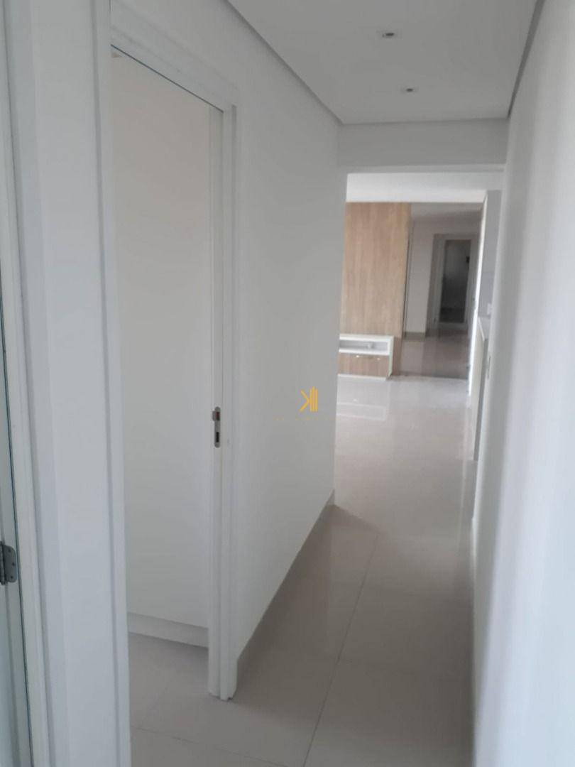 Apartamento à venda com 3 quartos, 90m² - Foto 4