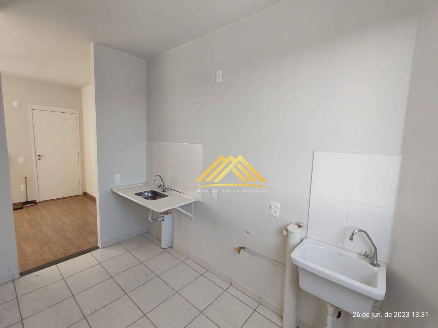 Apartamento à venda com 2 quartos, 44m² - Foto 4