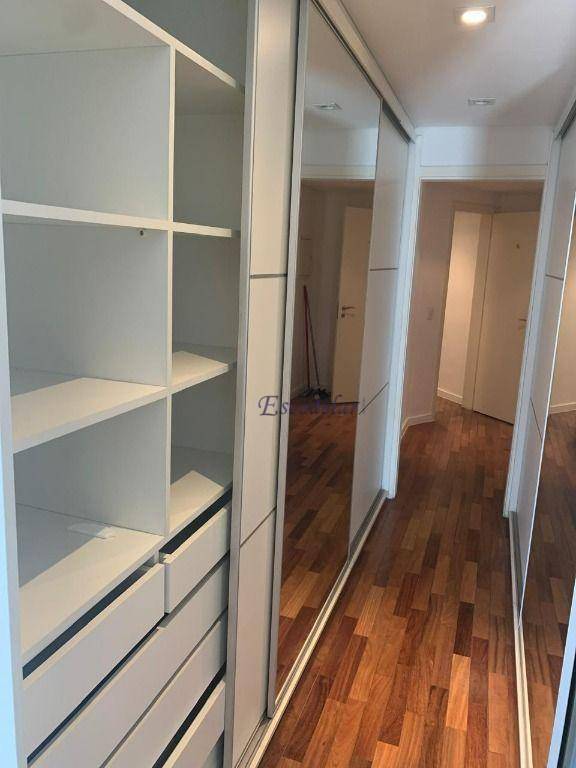 Casa de Condomínio à venda com 4 quartos, 380m² - Foto 31