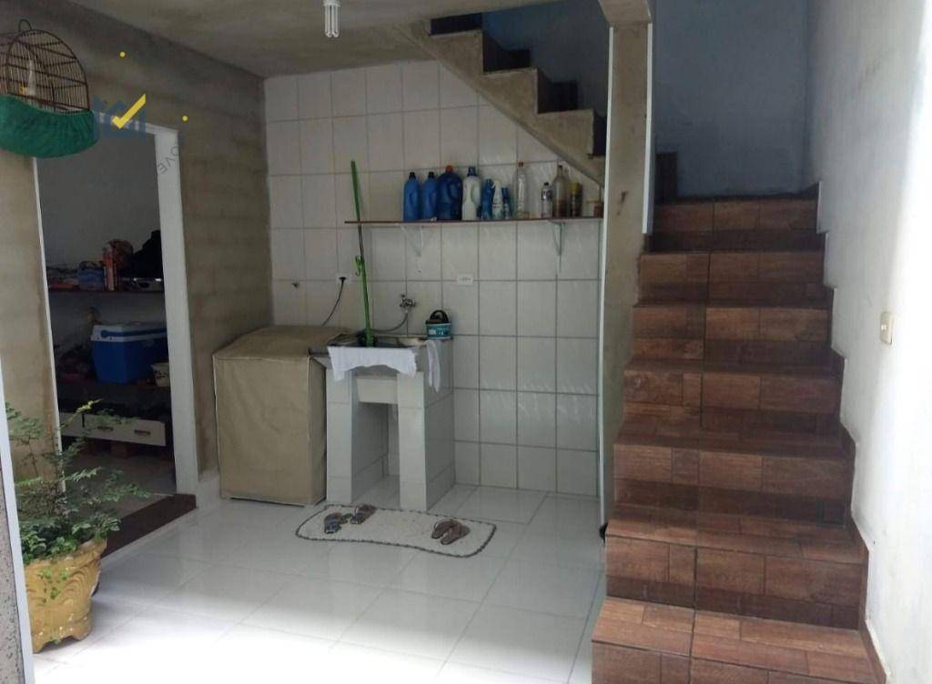 Casa à venda com 3 quartos, 129m² - Foto 10