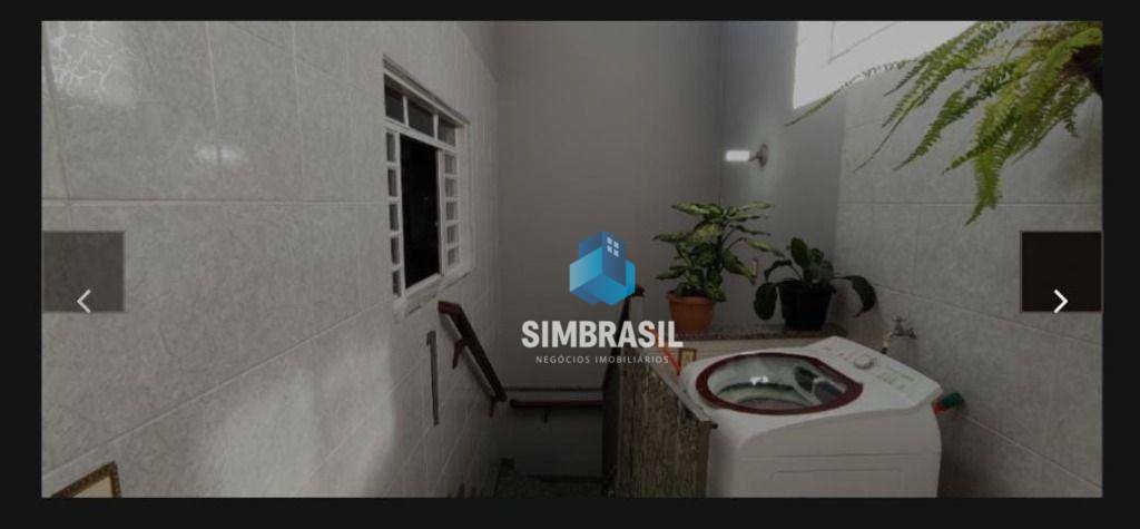 Sobrado à venda com 3 quartos, 230m² - Foto 12