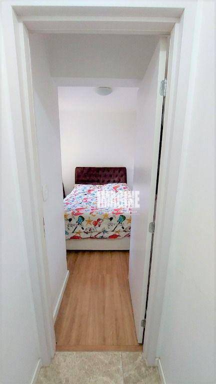 Apartamento à venda com 2 quartos, 82m² - Foto 17